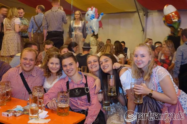 aleksej_rothaus_rothaus-oktoberfest-1_20211015_034