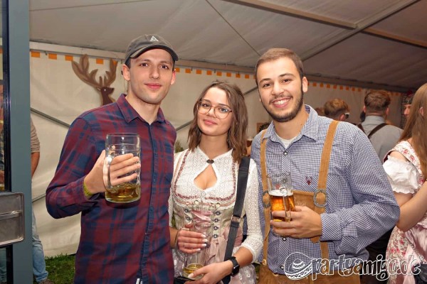 aleksej-gerter_in-horheim_oktobaerfest-samstag_20221001_097