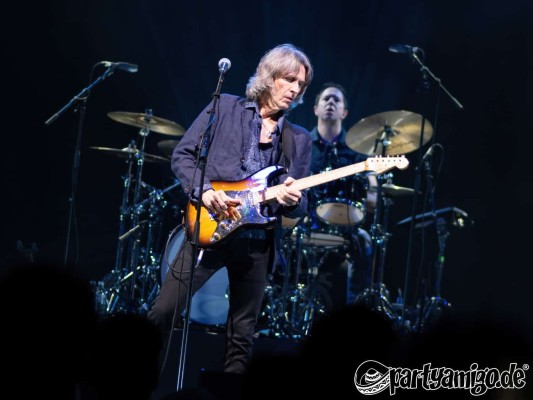 michael_zuerich_the-dire-straits-experience_20221214_002