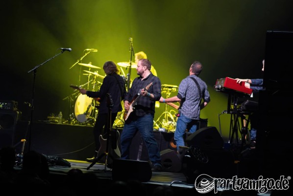 michael_zuerich_the-dire-straits-experience_20221214_005